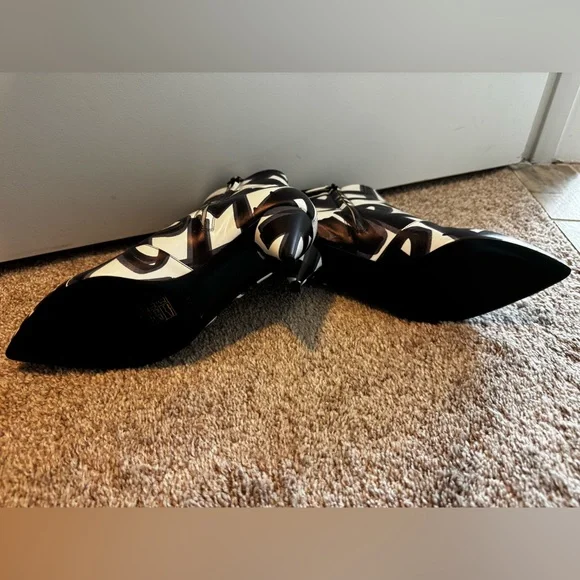 BURBERRY Graffiti Kitten Booties
